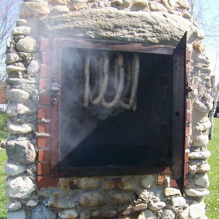 Agroturystyka Sielana Kostrzyca Esterno foto